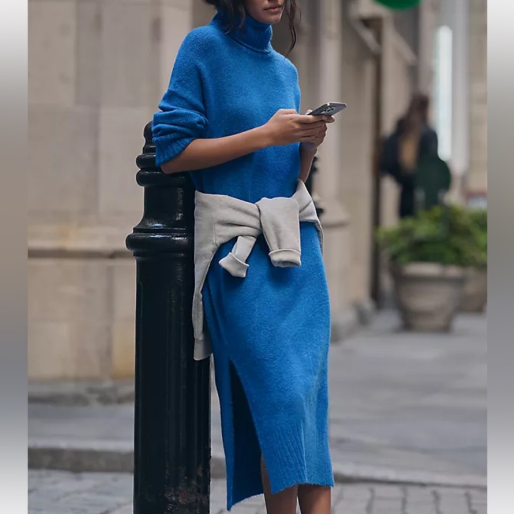 Karigan Anthropologie Blue sweater Dress
